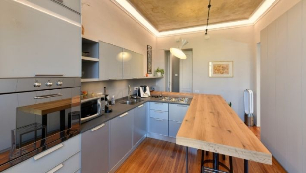 picture of Single-Family Homes and Smart Homes 