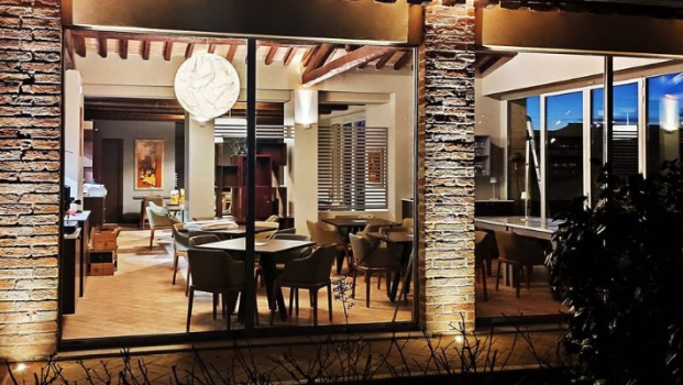 picture of Patios & Terraces and Hotels / Restaurants 